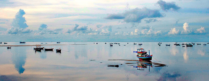 Cambodia to South Vietnam slider 3