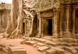 Angkor Temples & Vietnam Beach