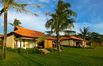 chen_sea_resort_-_beachfront_villa.jpg